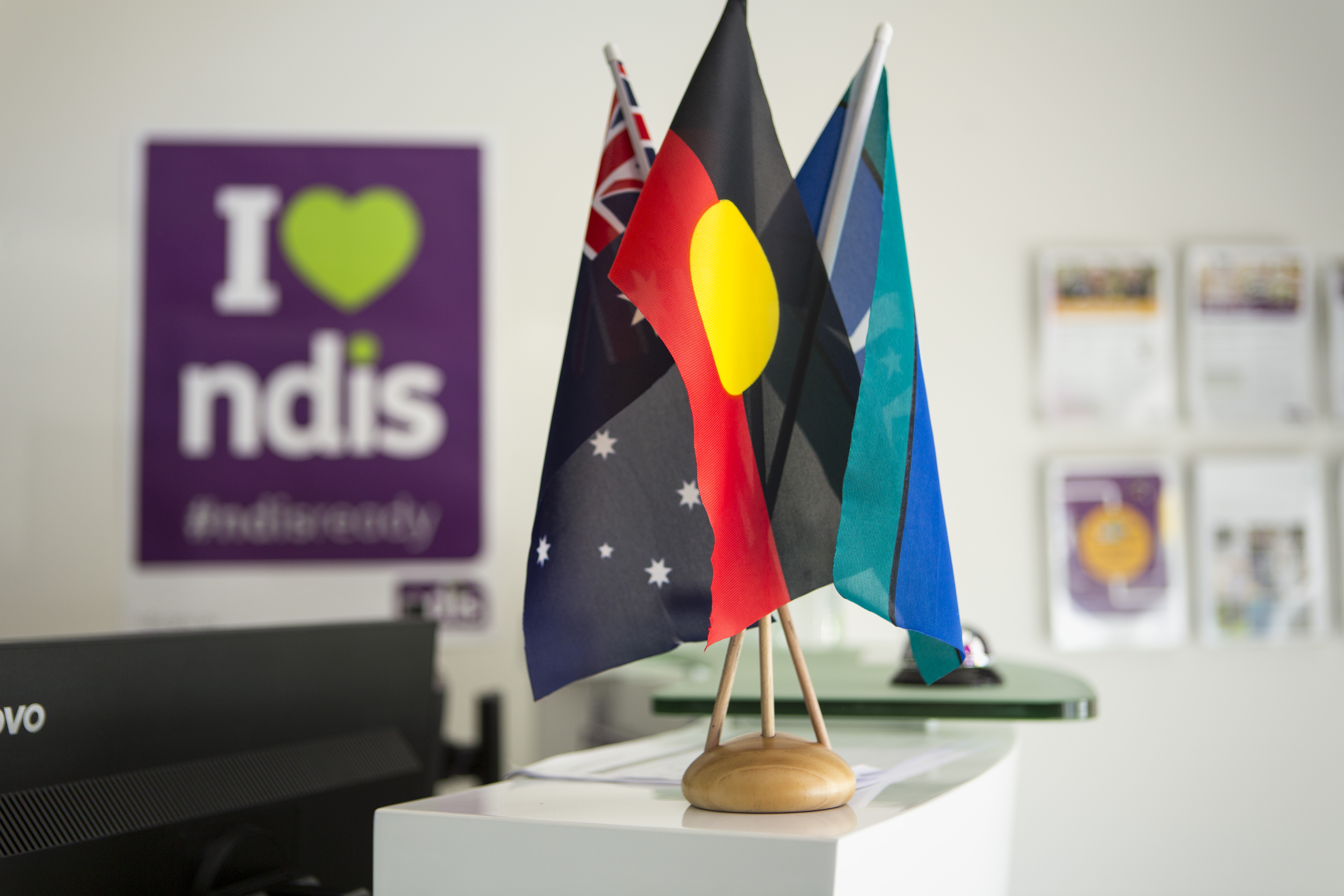 Image of desktop flags, Aboriginal, torres Strait Islander and Southern Cross